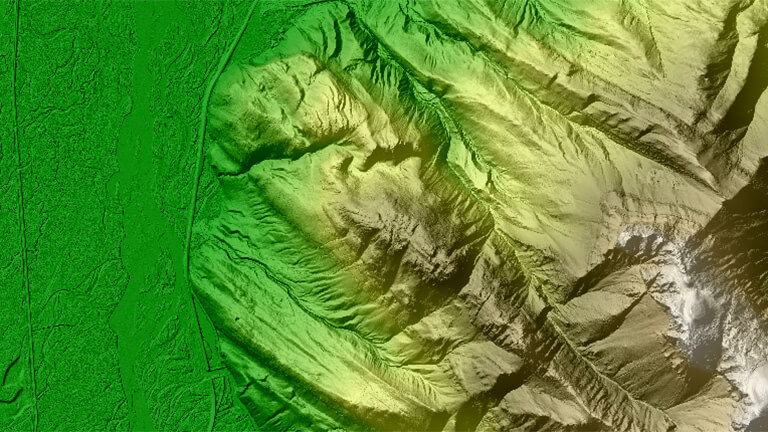 Carte de relief en couleurs d’une zone montagneuse près du parc national de Jasper.