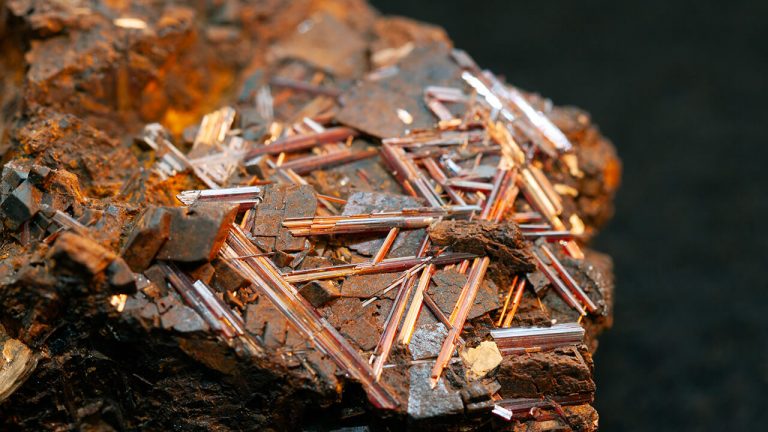 Photo of the mineral rutile
